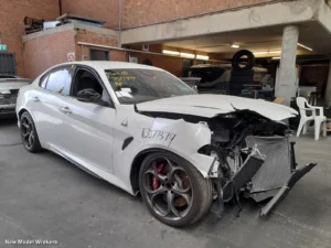 Alfa Romeo Giula Parts 07759