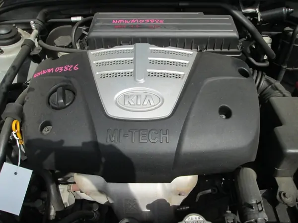 Kia Rio II 5DR HB 1.5i -A- Silver. Rio spare parts | New Model Wreckers