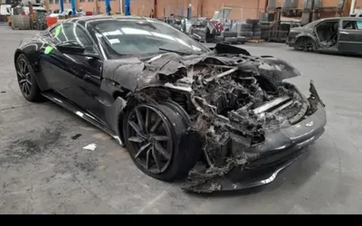 Now wrecking: 2017 Aston Martin Vantage V8 4.0TT – New Model Aston Martin Wreckers